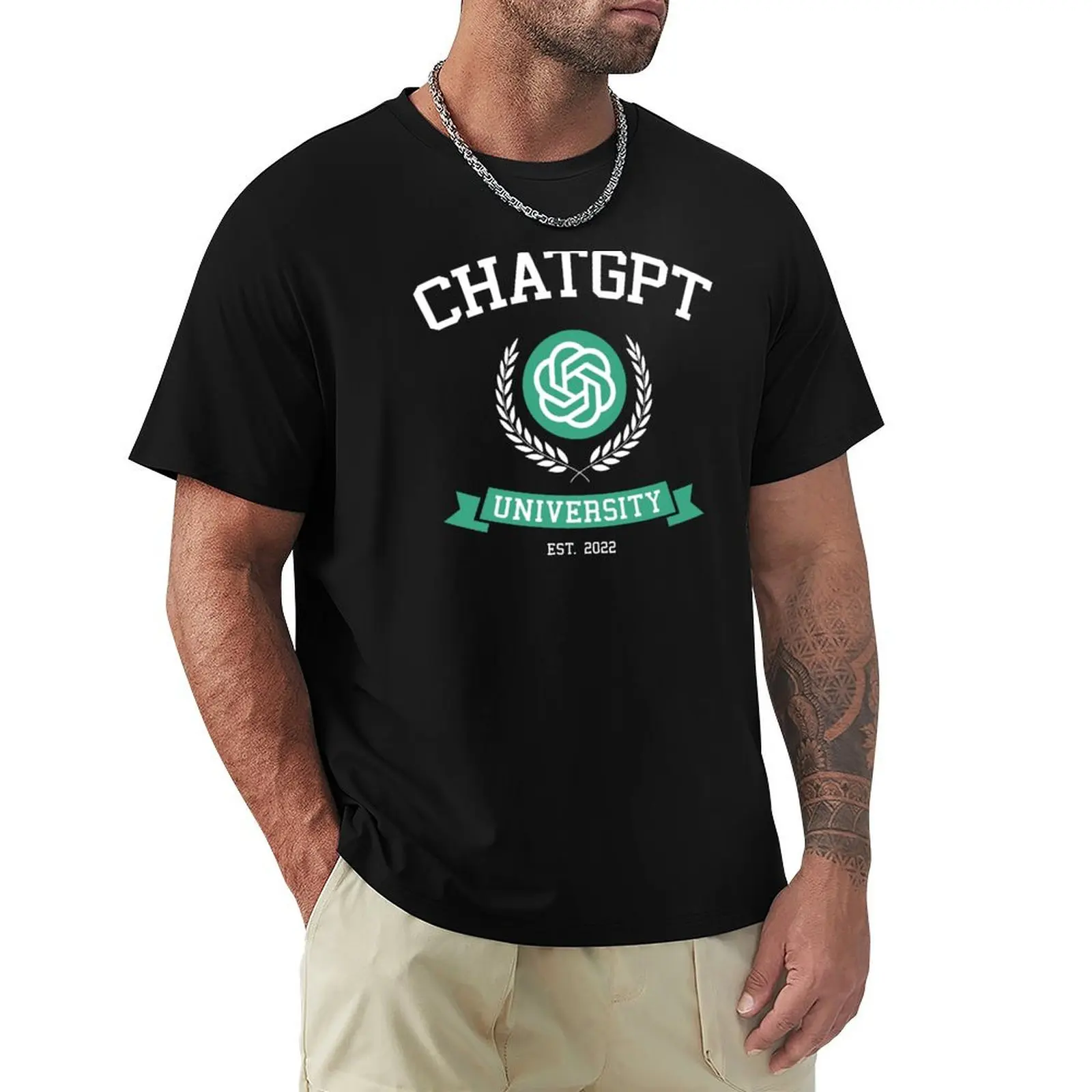 Men'S Fashion University - チャットグポイント大学-面白いTシャツ、学校の男の子の贈り物、openai技術、コーディング、プログラマー、開発者、学生、ファッション