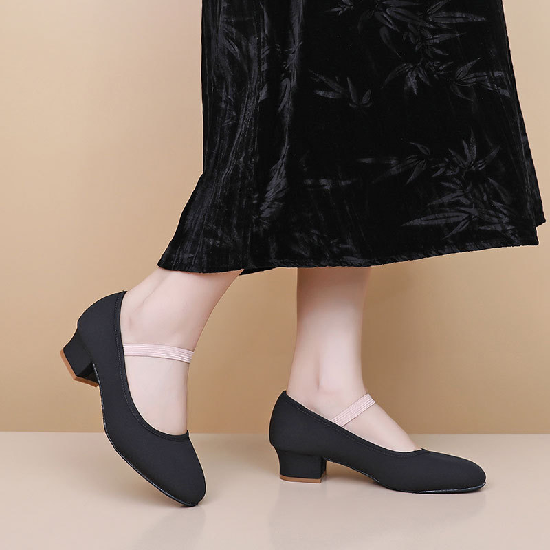 バレエシューズ ダンスシューズ 女性用 ダンススリッパ 体操 - Mens Fashion Sandals のレビューと価格