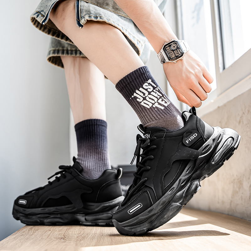 高品質なメンズシューズ。デザイナーズブランド、柔らかいソール - Men'S Fashion Running Shoes のレビューと価格