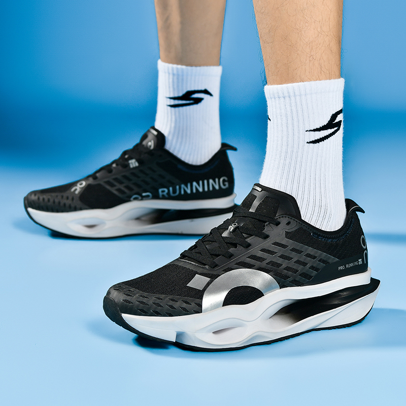 カジュアルランニングシューズ、レースアップウォーキングスニー - Men'S Fashion Running Shoes のレビューと価格